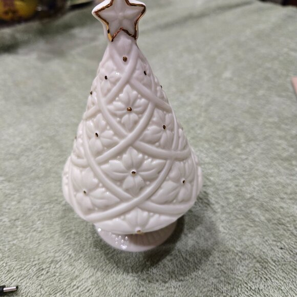 Ceramic Christmas Tree Trinket Box - Picture 5 of 6